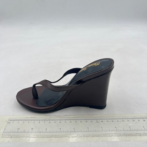 Milooey shoes Brown Round Toe Flip Flops Sandals Wedge High Heels Slip On Shoes - Picture 2 of 8